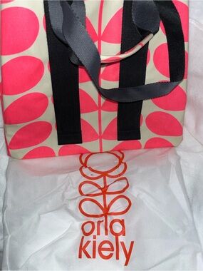 ORLA KIELY Classic Solid Stem Carryall Tote Bag – Neon Pink